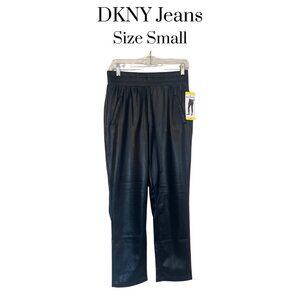 NWT DKNY Jeans Women’s black Faux Leather Pull-On Pants size small